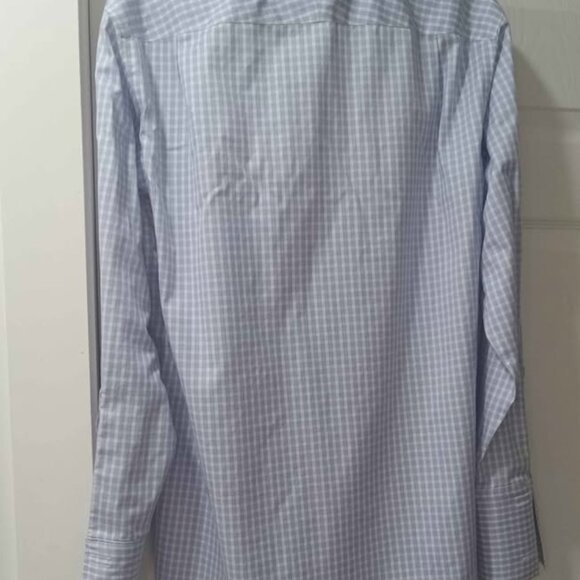 Charles Tyrwhitt Men's Button Up Dress Shirt, Size XL - Picture 3 of 5